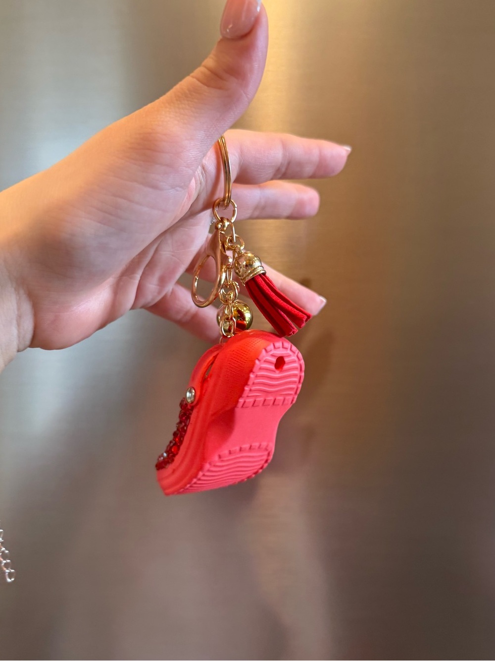 Red Rhinestone Croc Keychain - Picture 6 of 9
